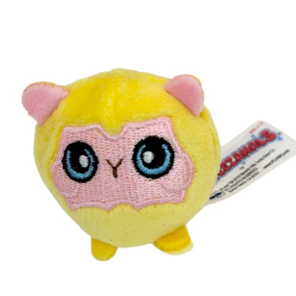 Squeezamals Series 3 Luca Llama 1.5-Inch Micro Plush